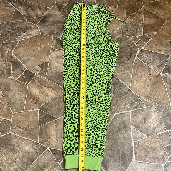 NWT Set French Terry Green Leopard Jogger & Sweatshirt Sz S - Picture 8 of 12